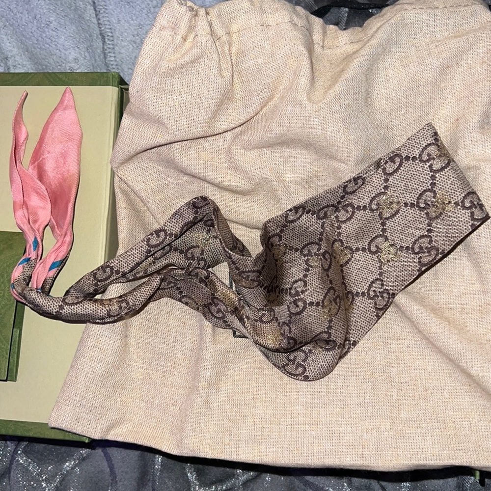 Authentic Gucci neck tie (that I used as a silk headband)